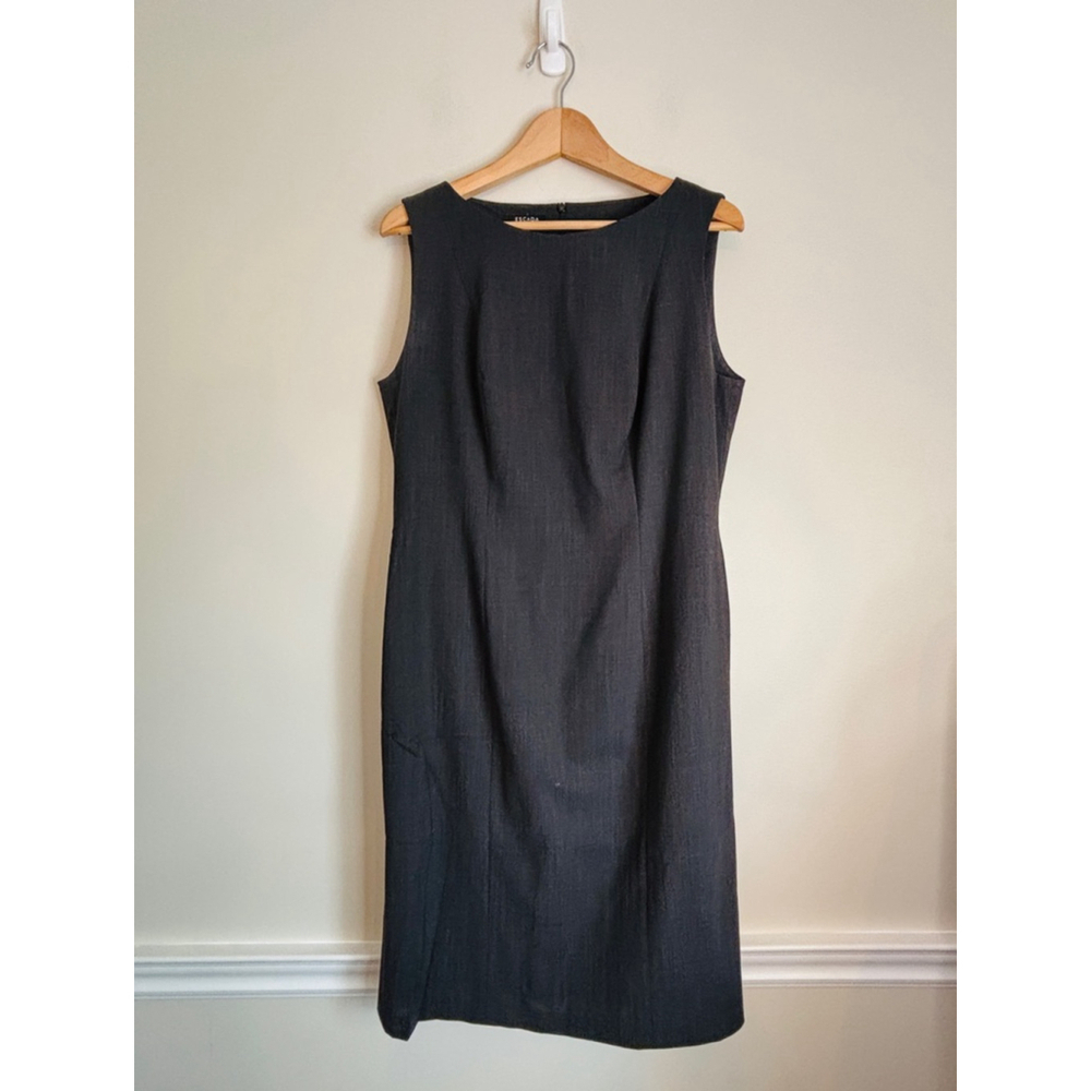Escada Sport Sleevless Wool Sheath Dress Size 42 Large Gray Career Old Money